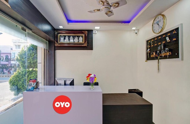 Flagship Sathyakanth Comforts