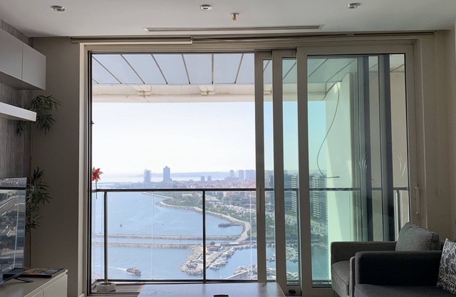 Flat for rent in complex with sea,view, pool,gym