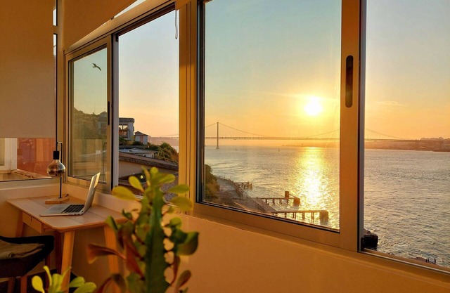 Flat in Cacilhas – Lisbon Stunning River views