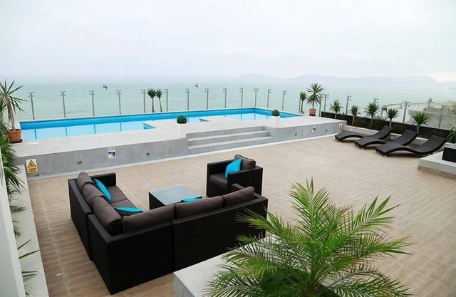 FLATS 2D (entre aeropuerto y Miraflores)