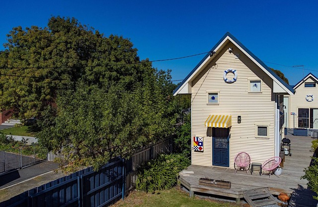 Flood Tide Cottage One