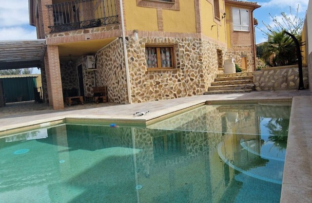 Flor de la Jara – A Home with Soul in a Unique Natural Setting