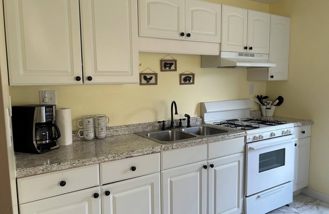 Fogarty St Albans - Entire home waiting for you. Quiet and Peaceful.