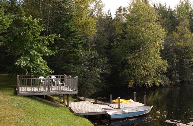 Forest & Lake PEI Cottages