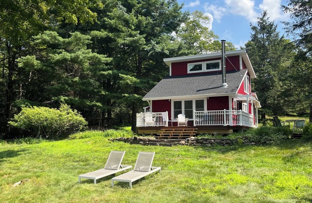 Fork Mountain Retreat