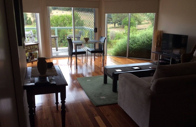 Forrest River Valley B&B- a cosy self contained studio