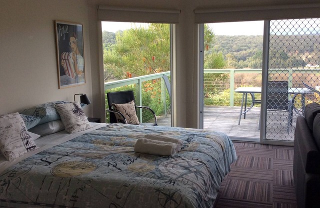 Forrest River Valley Blue Wren Studio - self contained accommodation for couples