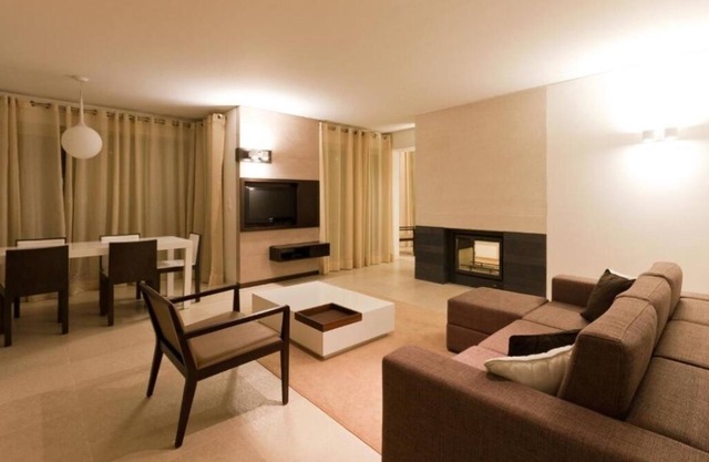 FOUR 2BR Apartments @ Beach Retreat w/Spa, Heated Pools, Close to Sado Emotion