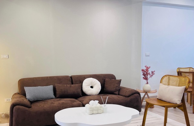 Four-bedroom, five-bathroom villa /BTS /High-speed WiFi/free parking space