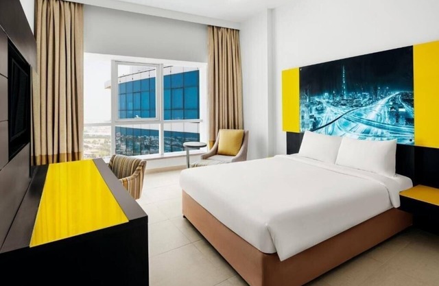 Four Bedroom Apartment Near Mashreq Metro By E R