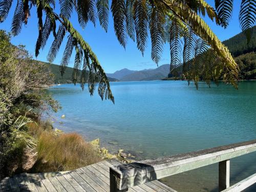 Four Fathom Bay Retreat