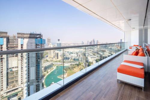 Frank Porter - 23 Marina