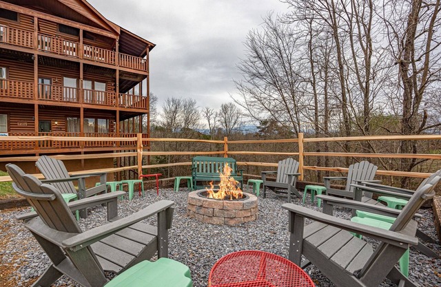 FREE attractions ticket 6 King suites with all the best amenities!