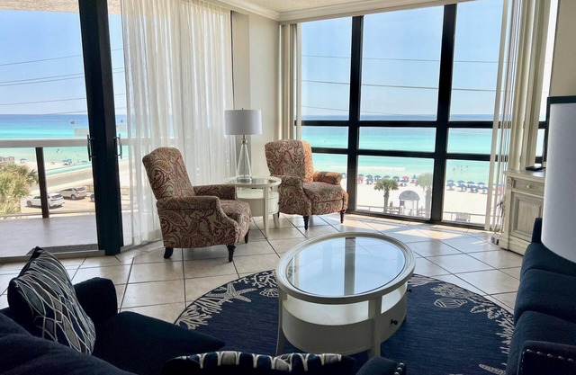 FREE Beach SRVC! Gorgeous Free Beach Bonfires M/F! Direct Views!