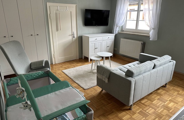 Frisch Renovierte Ferienwohnung in Altem Wirtshaus