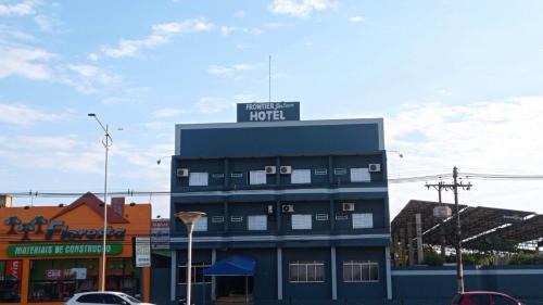 FRONTIER PALACE HOTEL