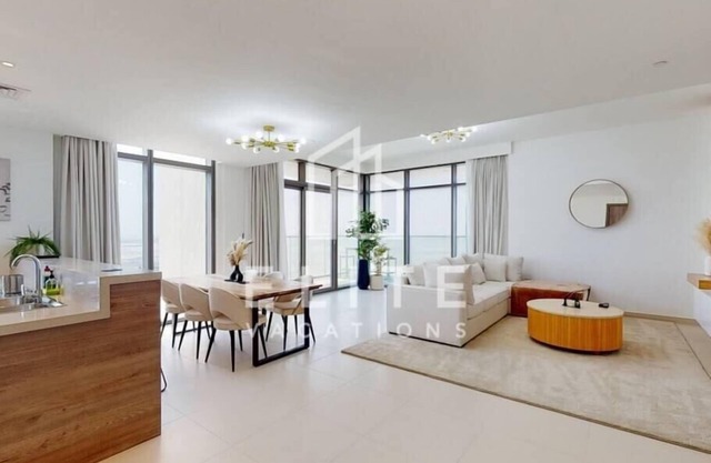 Full Burj and Creek Views Modern 4 Bed Upgraded