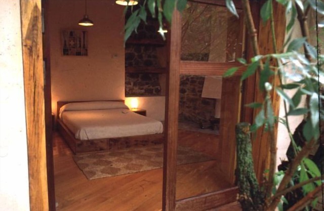 Full house for 2 people