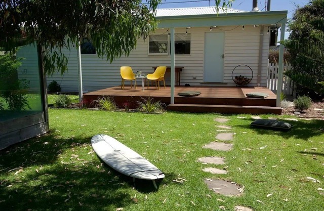 Fully private Sunderland Bay Beach Shack meters from the surf and nature walks.