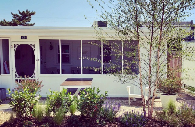 Fully Renovated Ocean Block Cottage Steps to the Beach w/Off-street Parking