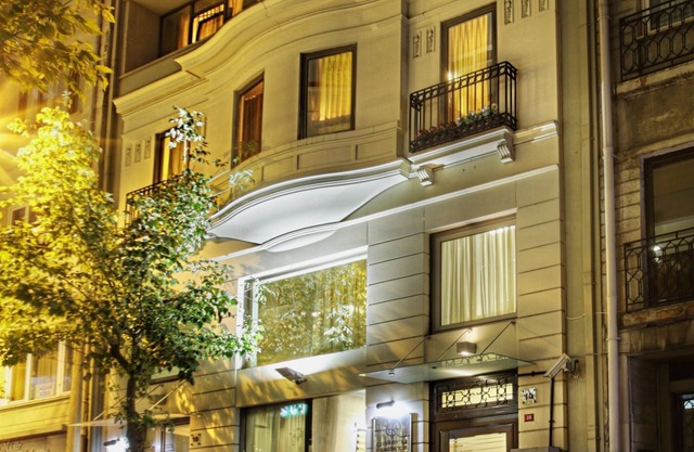 Fully Serviced Studio For 2+1 In Nişantaşı, the trendiest area of the city