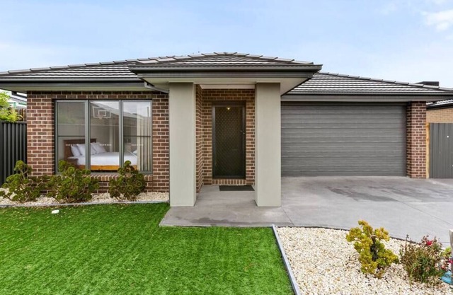 Fun at Foxglove Summa