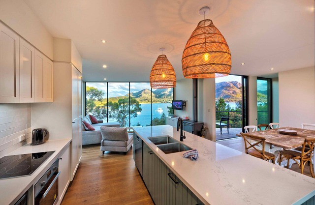 Furneaux - Freycinet Holiday Houses