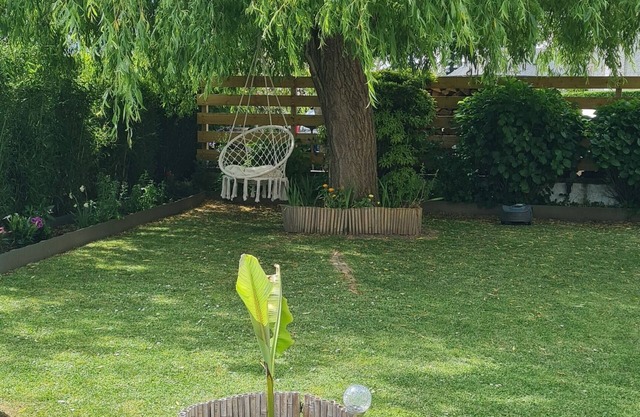 Furnished 4-bed apartment in the countryside