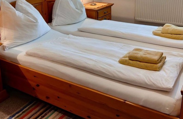 Fuschlsee - Frühstückspension Holzapfel