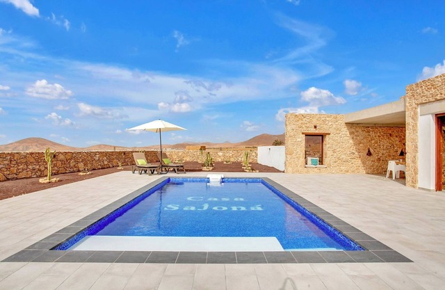 FV4303 Holiday home with private pool in Tiscamanita