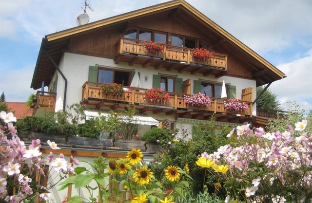 Gästehaus Schönblick - Apartment Edelweiss