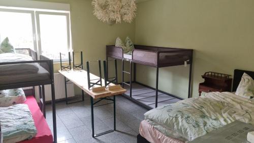 Gästezimmer 4 Gemeinschaftsbad Frei WLAN