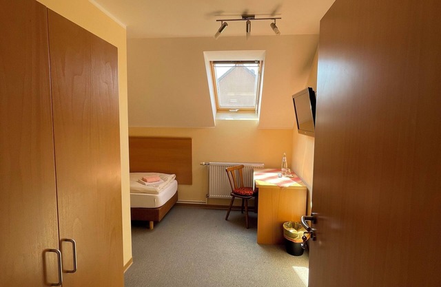 Gästezimmer mit Bezauberndem Garten und Koi-teich