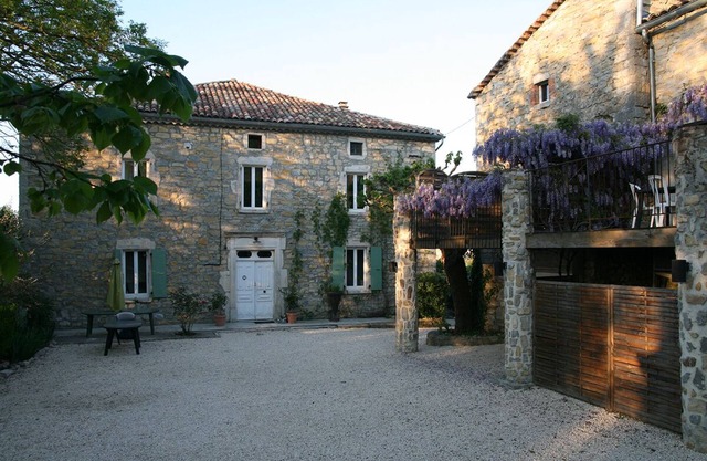 Gîte "La Magnanerie" Mas les Teyssiers in Grospierres