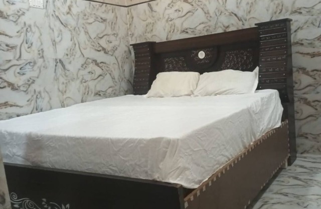 G.D Guest House By GRB