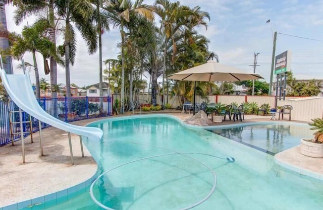 Galaxy Mackay Motor Inn