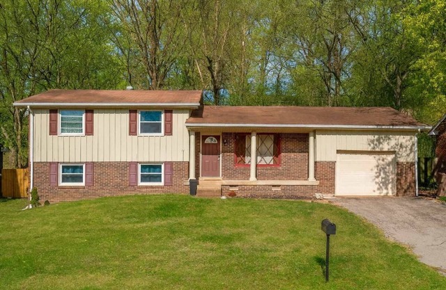 Game Room and Bunks, Sleeps 12, Near Downtown