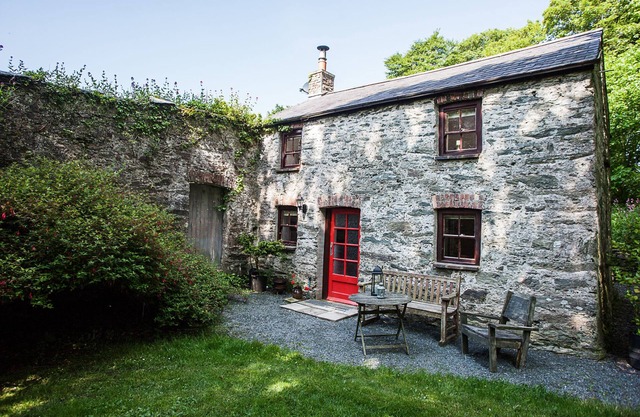 Gamekeeper's - a cosy fire that sleeps 3 guests in 1 bedroom