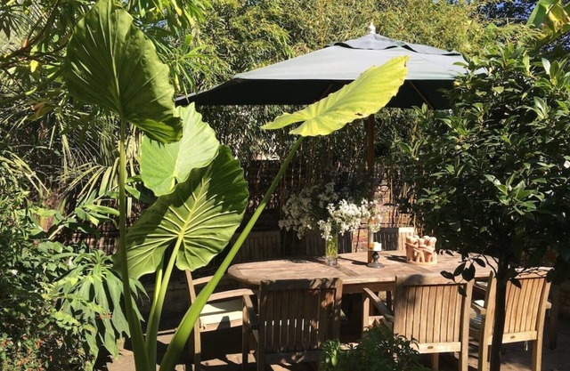 Garden Apartment in a Georgian Town House in London