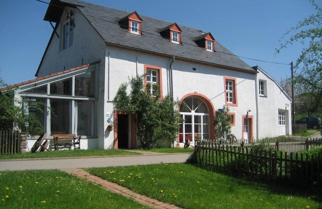 Garden, playground, boules court, organic cook, family-friendly, handicapped accessible