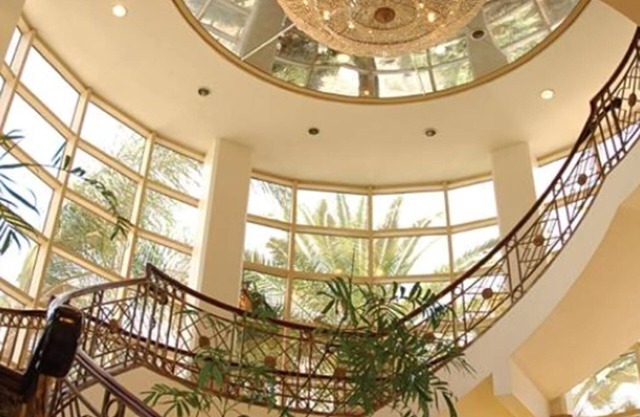 Garden Suite Hotel