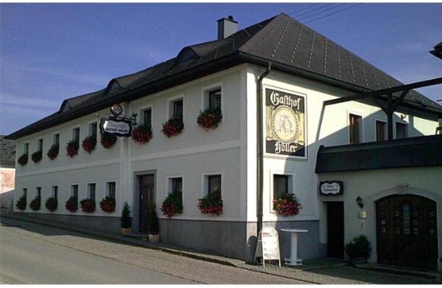 Gasthof-Pension Höller