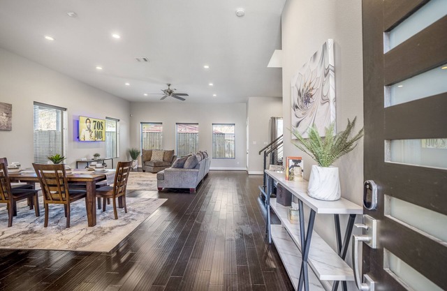 Gated 4BR Lux Home With Jacuzzi Located Near Downtown