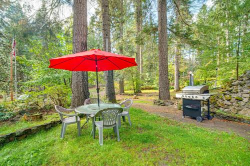 Gateway to Crater Lake Cabin in Klamath Falls!