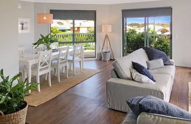 Gateway to Phillip Island Pet Friendly, Free WIFI, Walk to Shops & Beaches