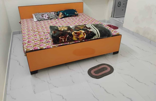 Geeta Teerth Guest House