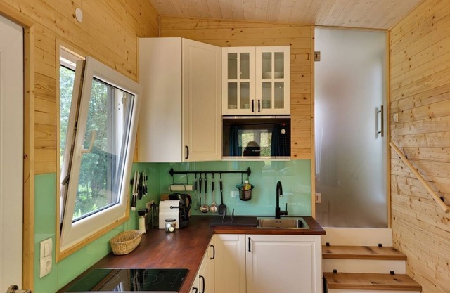 Gemütliches Tiny House für Maximal Zwei Personen mit Voll Ausgestatteter Küche