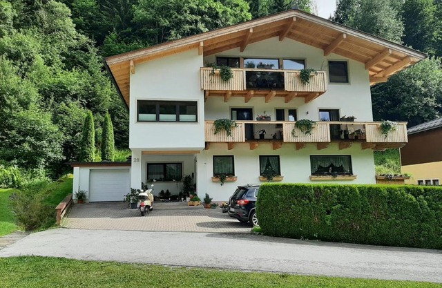 Gemütliche Wohnung 10 Minuten vom See entfernt