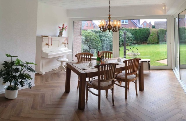 Geräumige Erdgeschoss Wohnung im Vechtedorf. Kurz & Langzeit Aufenthalt Möglich