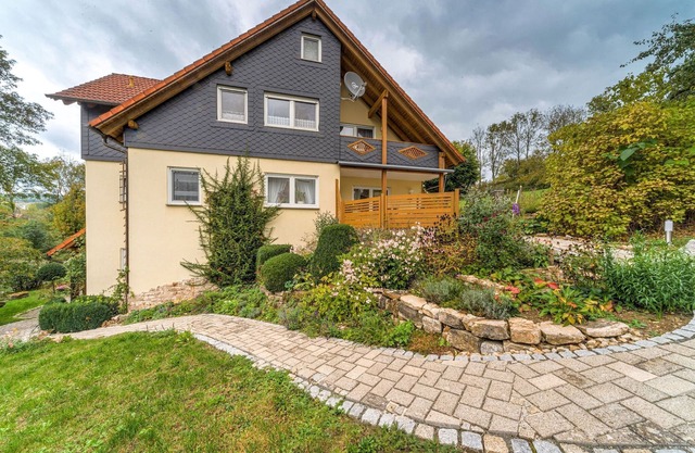 Geräumige Wohnung mit Grill